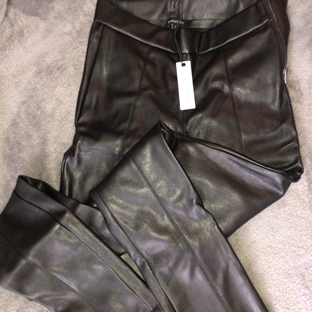 Olivaceous Faux Leather leggings new with tags